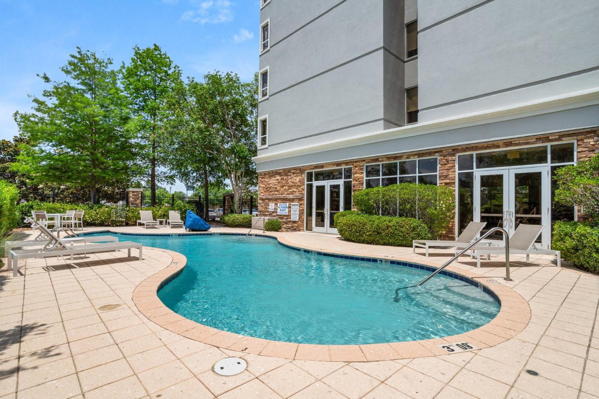 Holiday Inn Baton Rouge College Drive I-10 By Ihg Kültér fotó